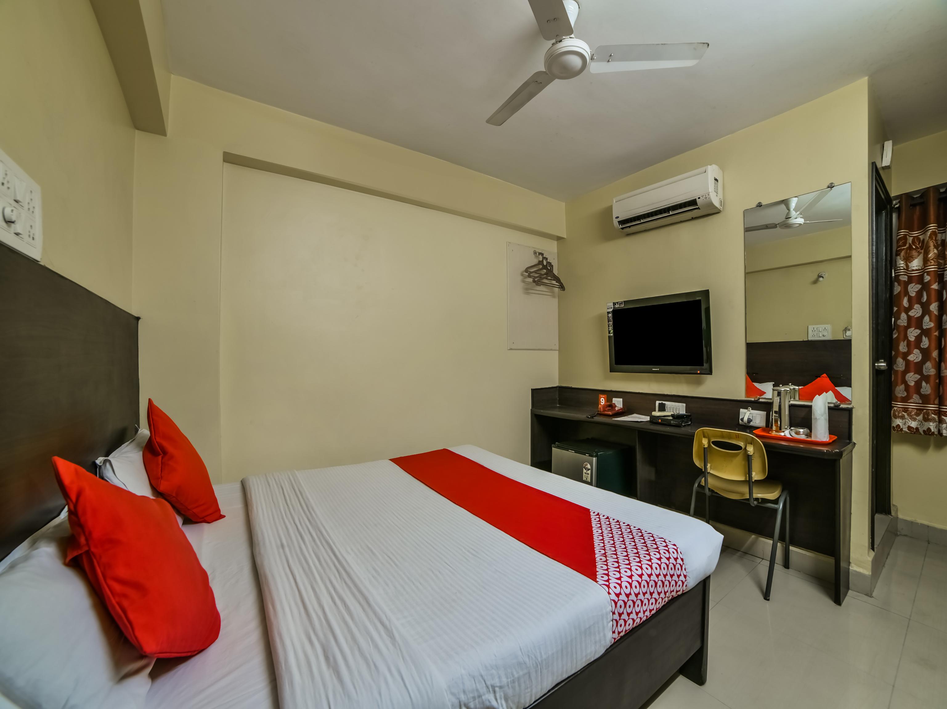 Oyo 2840 Kanha Grand Haydarabad Dış mekan fotoğraf